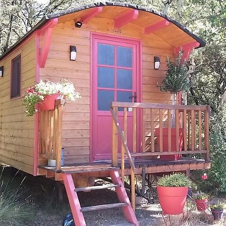 Roulotte Romantique Chauffee En Cevennes Monteils  Eksteriør billede