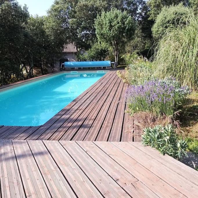 Roulotte Romantique Avec Piscine En Cevennes Monteils (Gard) Eksteriør billede